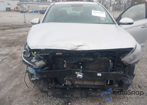 2020 Hyundai Accent Limited z USA, uszkodzony, nr VIN 3KPC34A68LE107811